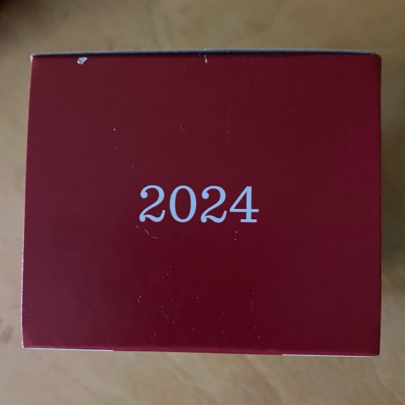 NIB 2024 Hallmark Keepsake Ornament. 7R 350 John Deere Tractor. Licensed - Picture 2 of 5